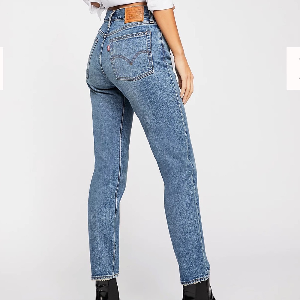 Levi’s Wedgie High Rise Straight Leg Jeans